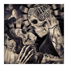 Load image into Gallery viewer, Dpforever  diamond painting  -skull
