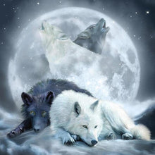 Load image into Gallery viewer, Wolves - Full Drill Diamond Painting
