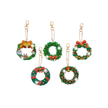 Load image into Gallery viewer, 5Pcs Christmas Wreath Double Sided Diamond Painting Keychain
