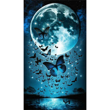 Load image into Gallery viewer, Moonlight Butterfly-Full Drill Diamond Painting-40x70cm
